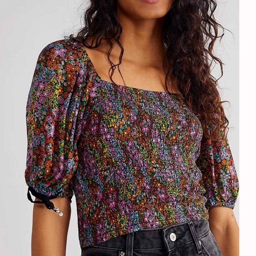 Free People | Women’s Back On Top Puff Sleeve Black Combo Floral Smocked Blouse